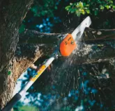 Висоторіз електричний STIHL HTE 60, кущоріз Довжина пилки 30 см, 4,5 кг